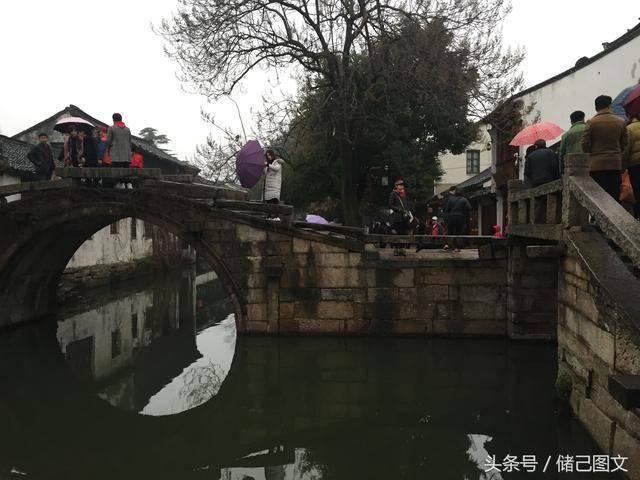 《第八号当铺》黑暗之子高寒,在谎言之中长大,却终究为爱而牺牲